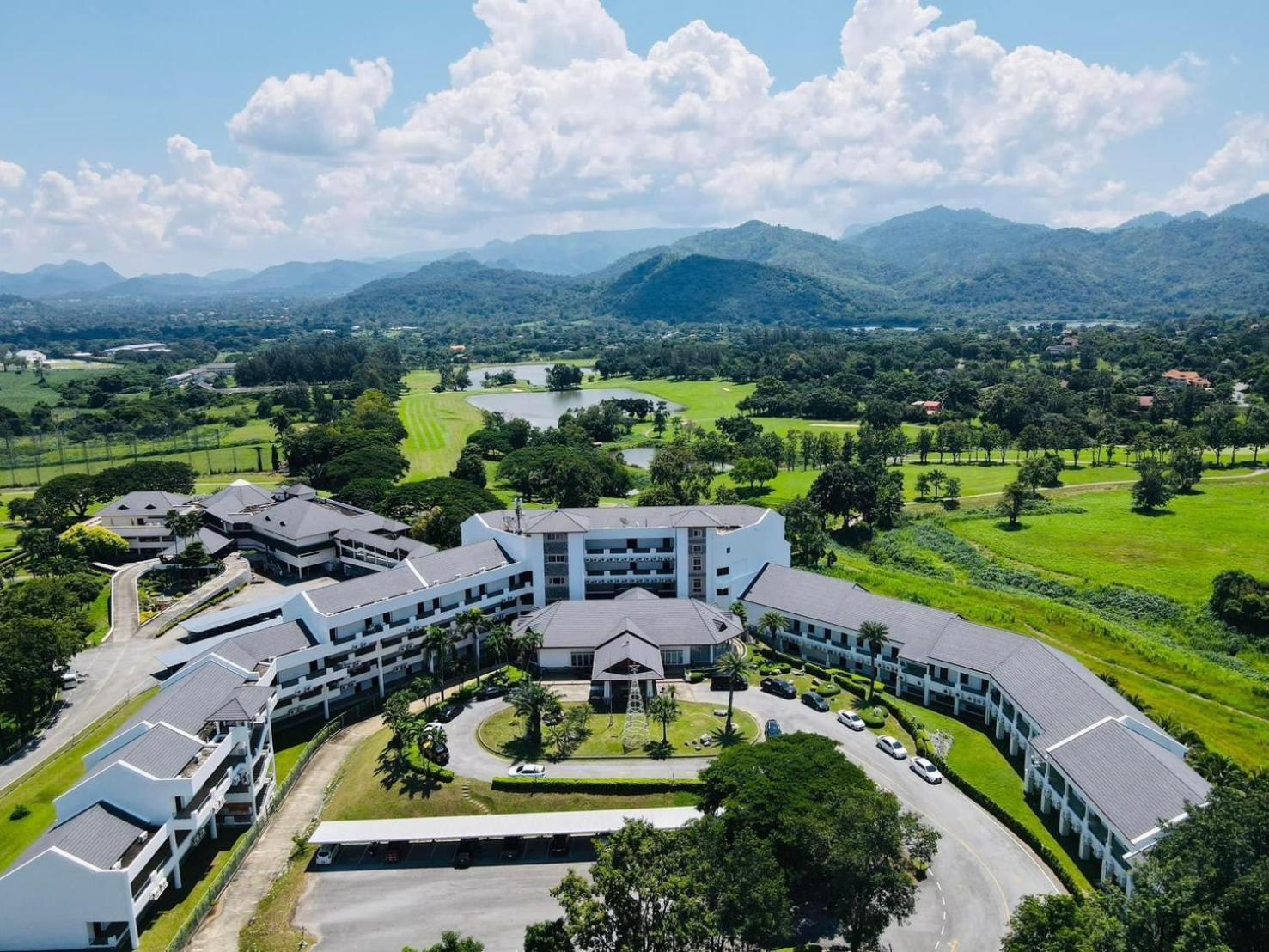 Sir James Resort Phayayen Eksteriør bilde